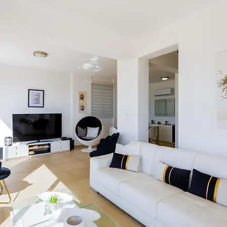 Myla Вилла Kato Yialia